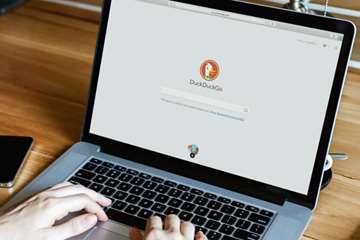 DuckDuckGo ابزار جستجوی مبتنی‌بر هوش مصنوعی ChatGPT معرفی کرد